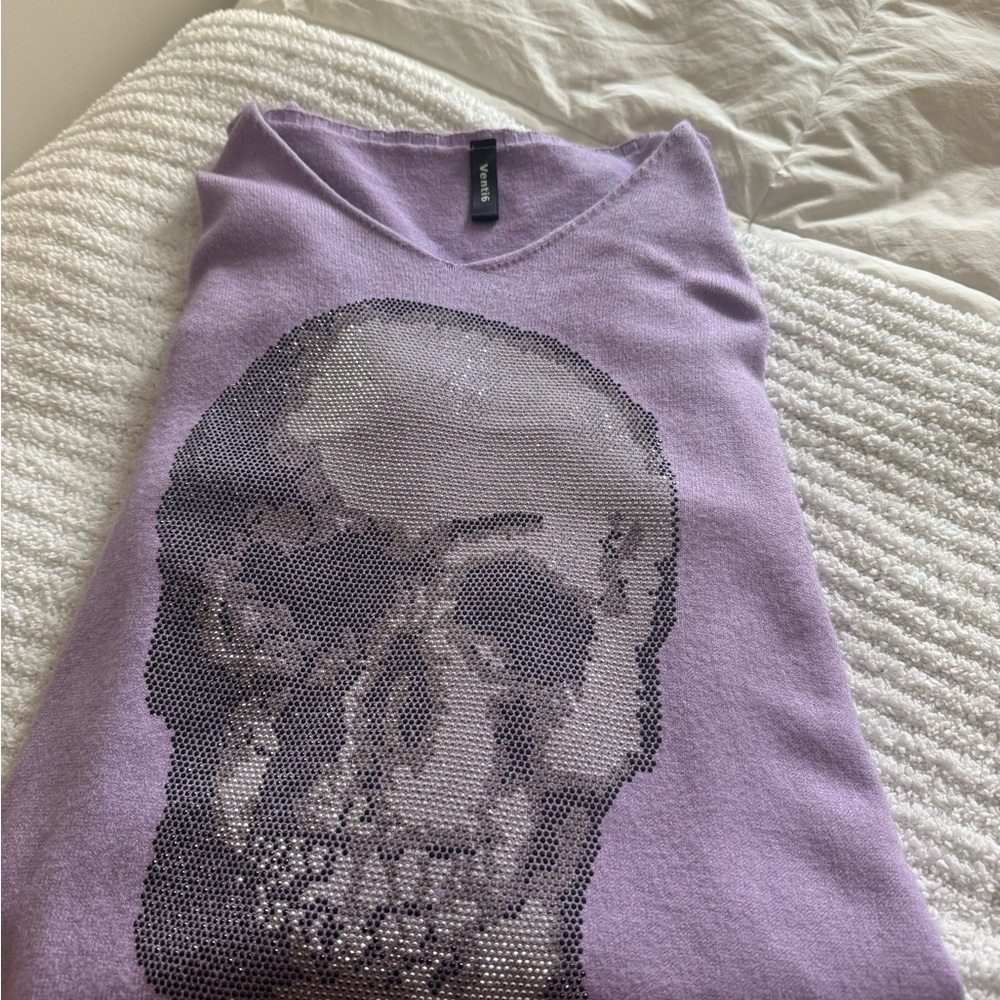 ‼️SOLD DO NOT BUY ‼️Purple V-Neck Sweater with Skull Design